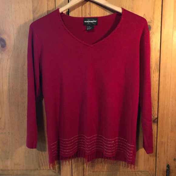 Red sweater with gold detail - Picture 1 of 5